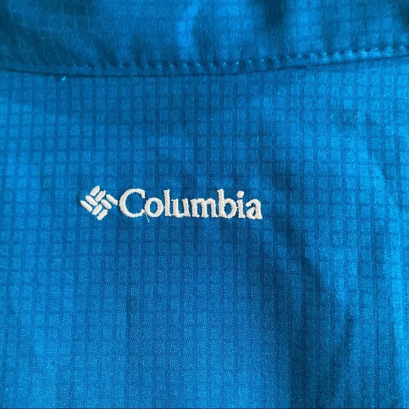 COLUMBIA Sz 2X  Short Sleeve Button Up Omni-Shade Dark Turquoise Blouse Pockets - Picture 10 of 12